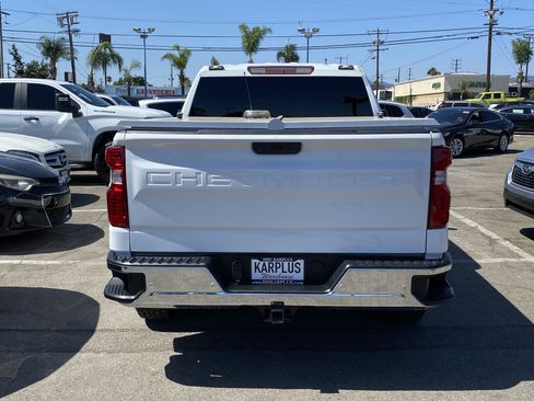 Used 2020 Chevrolet Silverado 1500 LT w/ Convenience Package image 9
