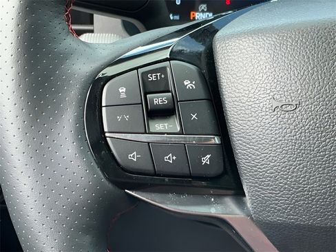 Certified 2025 Ford Explorer ST-Line w/ ST-Line Street Pack image 25