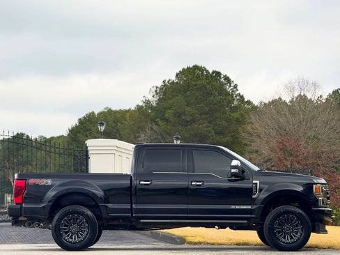 Used 2020 Ford F250 Platinum w/ FX4 Off-Road Package image 6