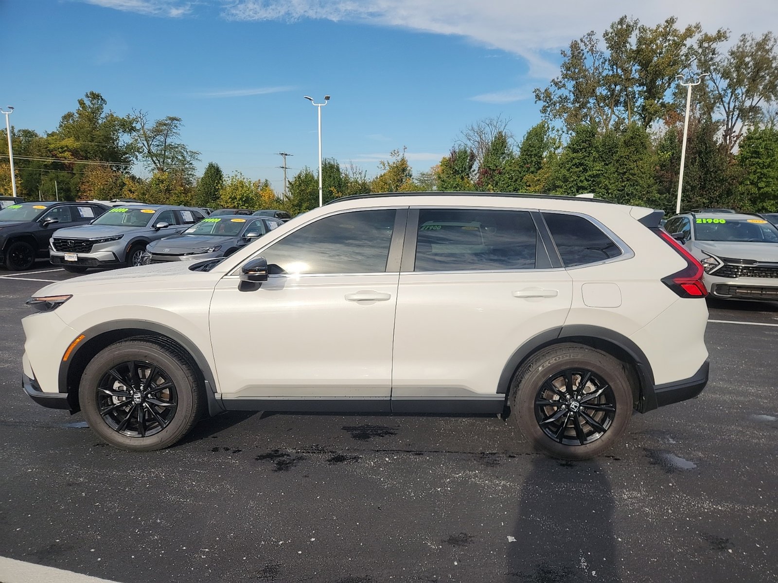Used 2025 Honda CR-V Sport-L image 3