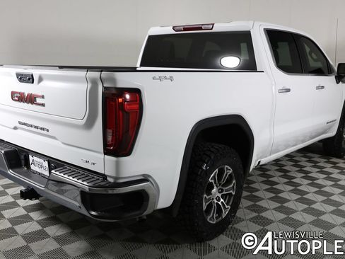 Used 2025 GMC Sierra 1500 SLT AWD/4WD image 5