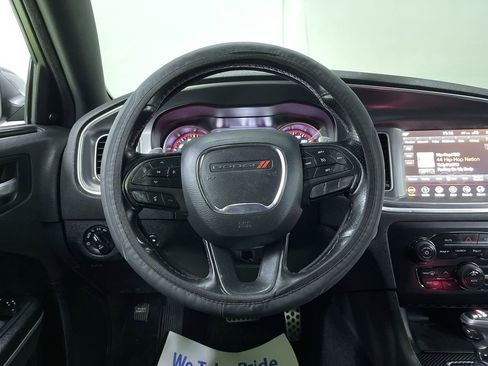 Used 2019 Dodge Charger Scat Pack image 19