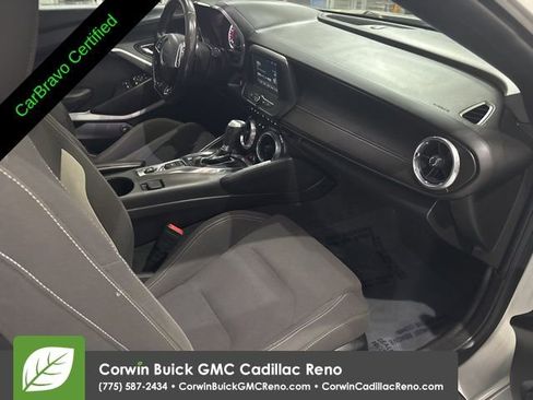 Used 2018 Chevrolet Camaro LT w/ RS Package image 28