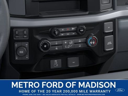 New 2025 Ford F350 XLT w/ 360-Degree Camera Package AWD/4WD image 16
