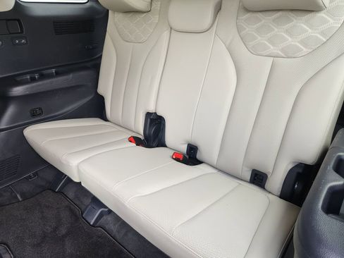 Used 2022 Hyundai Palisade Calligraphy image 32