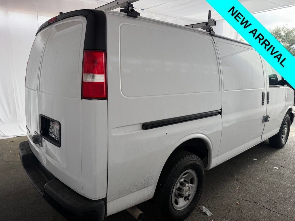 Used 2023 Chevrolet Express 2500 w/ Driver Convenience Package RWD image 3