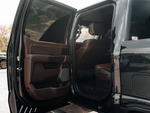 Used 2024 Ford F250 King Ranch w/ Chrome Package image 48