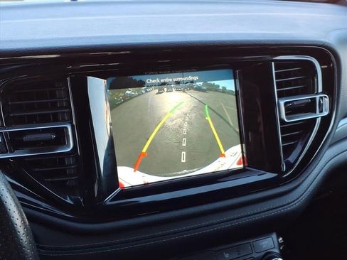 Used 2024 Dodge Durango SXT image 20