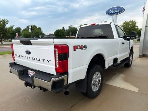 Used 2023 Ford F350 XLT w/ 360-Degree Camera Package AWD/4WD image 7