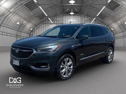 Used 2018 Buick Enclave Avenir w/ Avenir Technology Package AWD/4WD image 1