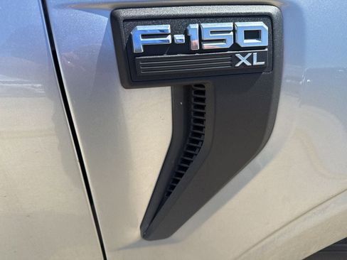 Used 2022 Ford F150 XL w/ XL Chrome Appearance Package image 16