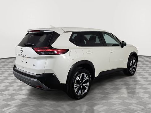 Used 2021 Nissan Rogue SV FWD image 8