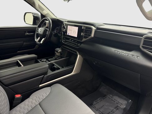 Used 2022 Toyota Tundra SR5 w/ Convenience Package RWD image 41