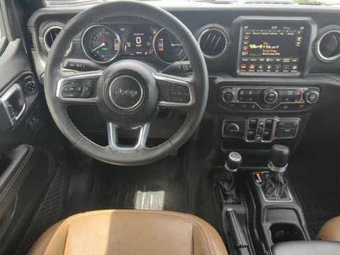 Used 2023 Jeep Wrangler Unlimited Sahara w/ Cold Weather Group AWD/4WD image 14