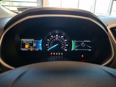 Used 2019 Ford Edge SEL w/ Equipment Group 201A AWD/4WD image 24