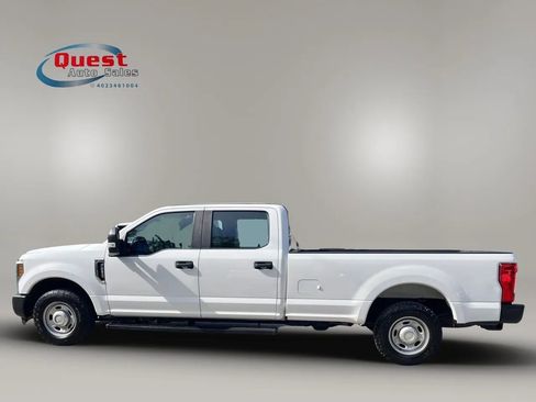 Used 2019 Ford F250 XL w/ Power Equipment Group RWD image 6