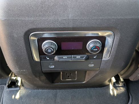 Used 2021 Chevrolet Tahoe RST w/ Luxury Package image 17