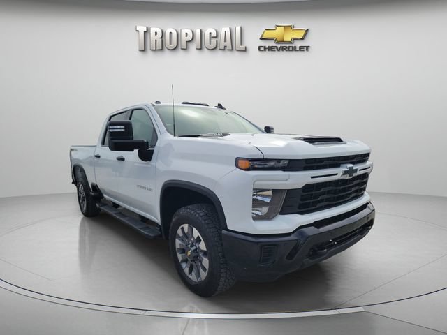 New 2026 Chevrolet Silverado 2500 Custom w/ Custom Value Package AWD/4WD image 7