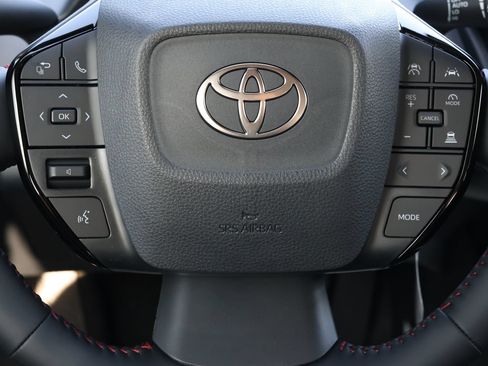 New 2026 Toyota Prius Plug-In Hybrid FWD image 16
