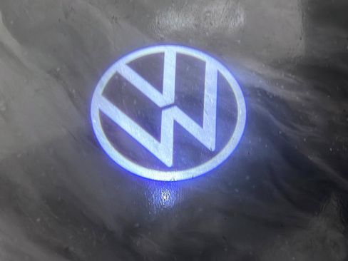 Used 2022 Volkswagen Atlas SEL AWD/4WD image 18