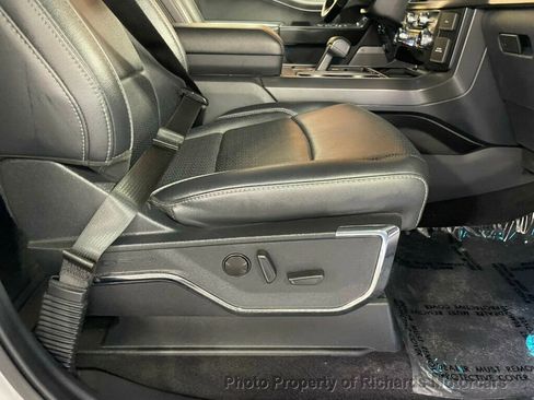 Used 2024 Ford F150 Lariat AWD/4WD image 19
