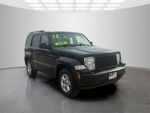 Used 2012 Jeep Liberty Sport w/ Popular Equipment Group image 2