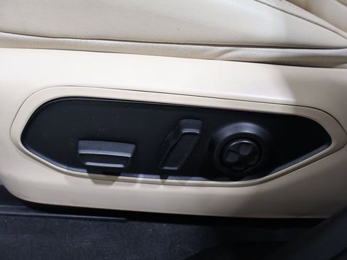 Used 2022 Jeep Grand Cherokee L Limited image 10