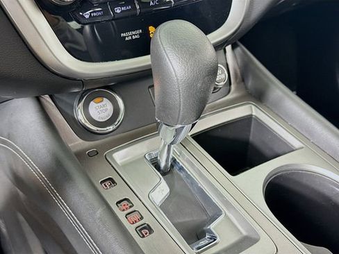 Used 2023 Nissan Murano S image 15