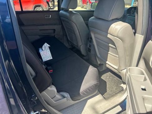 Used 2011 Honda Pilot Touring image 16