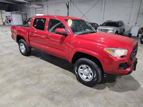 Used 2020 Toyota Tacoma SR AWD/4WD image 20