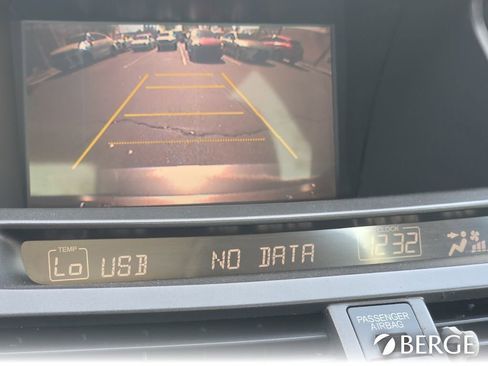 Used 2011 Honda Accord EX-L image 19