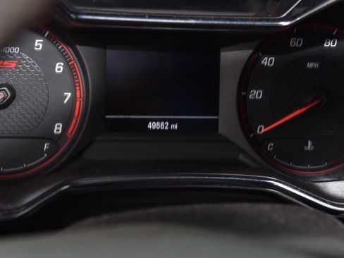 Used 2022 Chevrolet TrailBlazer RS FWD image 8
