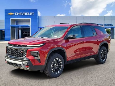 New 2026 Chevrolet Traverse Z71 w/ Enhanced Driving Package AWD/4WD image 2