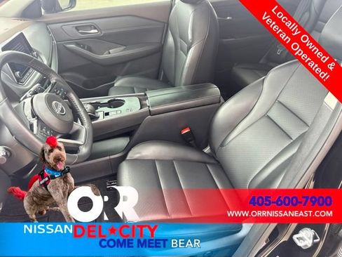 Used 2023 Nissan Rogue SV w/ SV Premium B Package FWD image 14