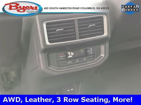 Used 2025 Volkswagen Atlas SE image 33