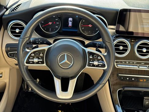 Used 2021 Mercedes-Benz GLC 300 image 24