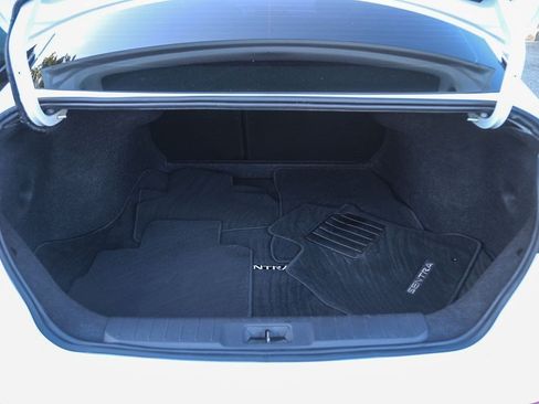 Used 2024 Nissan Sentra S FWD image 24