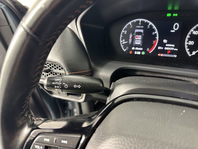 Used 2025 Honda HR-V Sport image 16