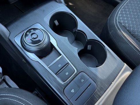 Used 2023 Ford Escape Active image 30