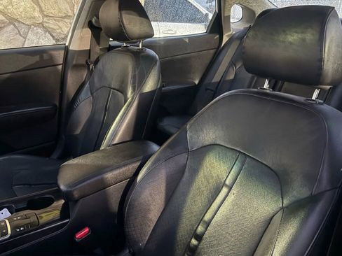 Used 2016 Kia Optima EX w/ Premium Package image 11