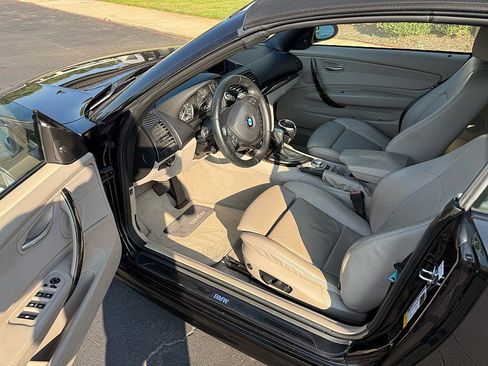 Used 2008 BMW 135i Convertible RWD image 8