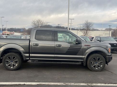 Used 2018 Ford F150 XLT w/ Equipment Group 302A Luxury image 4