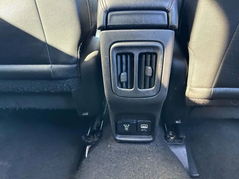 Used 2020 Jeep Compass Trailhawk image 20