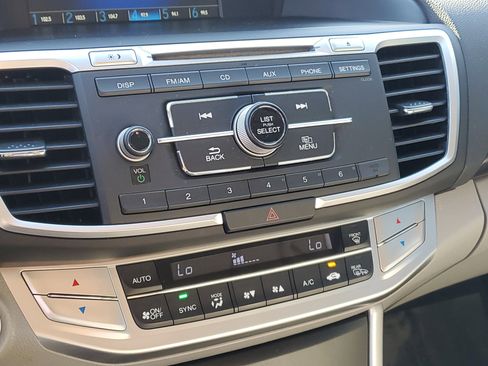 Used 2014 Honda Accord EX image 22