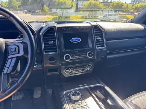 Used 2021 Ford Expedition Max Limited AWD/4WD image 5