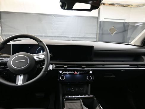 New 2026 Hyundai Tucson Limited image 22