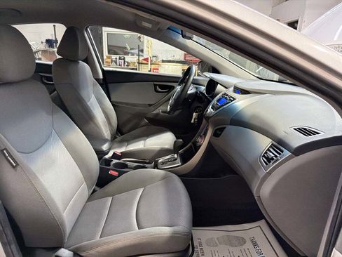 Used 2012 Hyundai Elantra GLS w/ Preferred Pkg 3 image 26