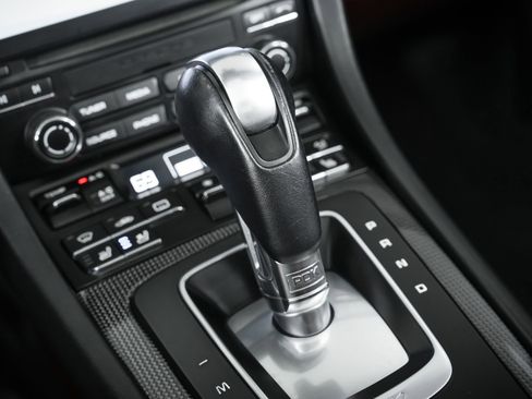 Used 2018 Porsche 911 Targa 4 GTS image 32