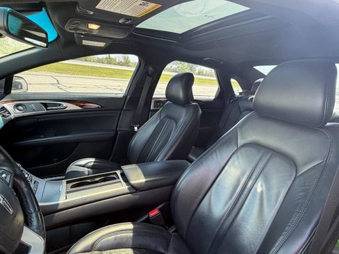 Used 2019 Lincoln MKZ Reserve w/ Reserve Plus Package AWD/4WD image 5