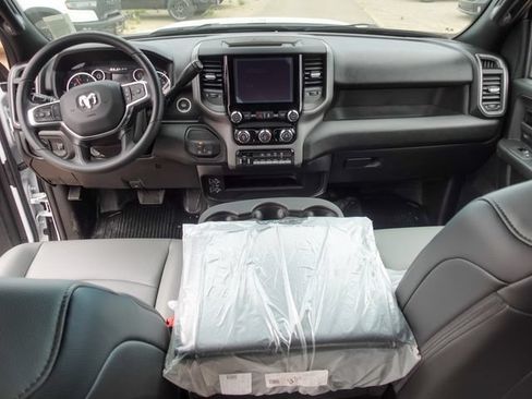 New 2026 RAM 5500 Tradesman AWD/4WD image 24